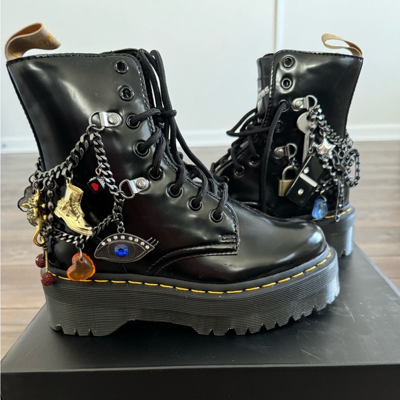 Dr. Martens Shoes - Dr. Martens X Marx Jacob’s women’s boots sz. 6